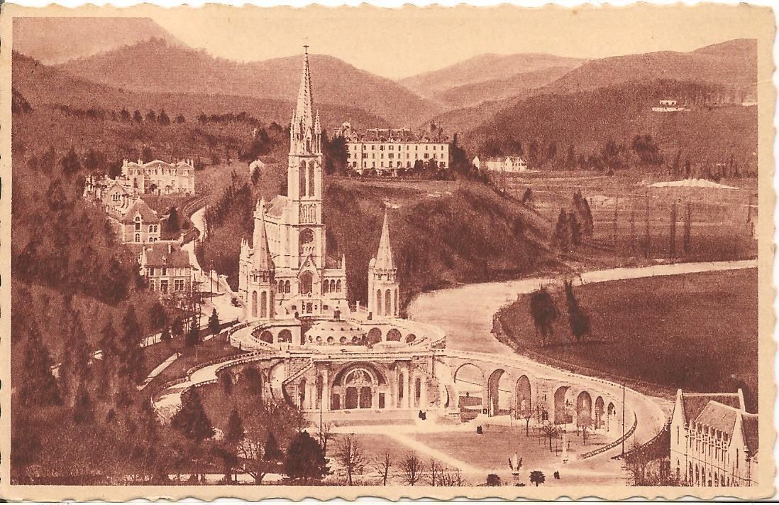 LOURDES - LA BASILICA VISTA DA CHATEUA-FORT - DISEGNATA - NV