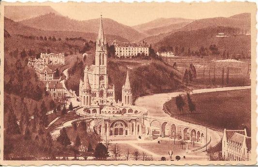 LOURDES - LA BASILICA VISTA DA CHATEUA-FORT - DISEGNATA - NV
