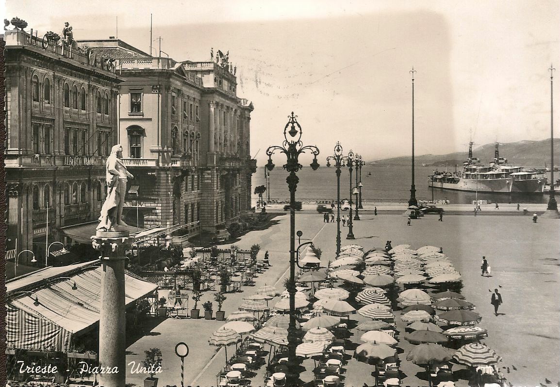 TRIESTE - PIAZZA UNITA' - V1955