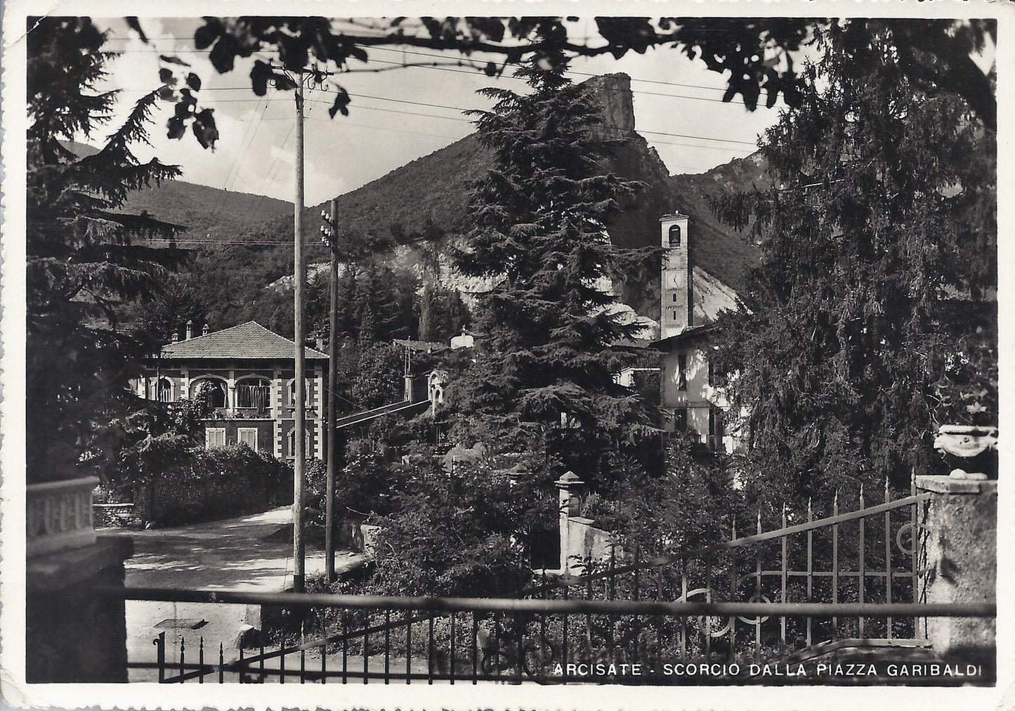 ARCISATE - SCORCIO DALLA PIAZZA GARIBALDI - V 1955 - FG