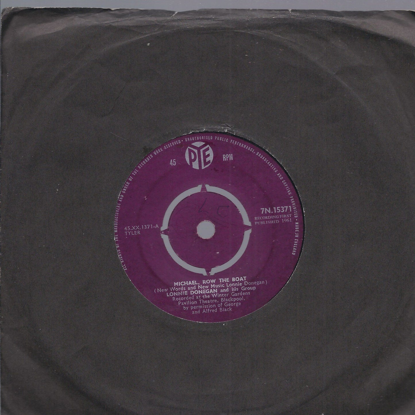 MICHAEL, ROW THE BOAT - LUMBERED -- LONNIE DONEGAN