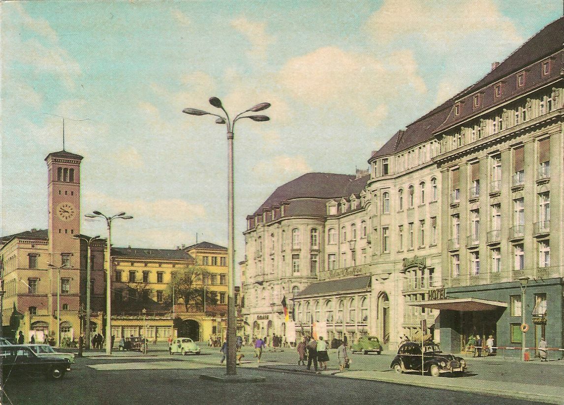 KOLN - HAUPTBAHNOF - V1982