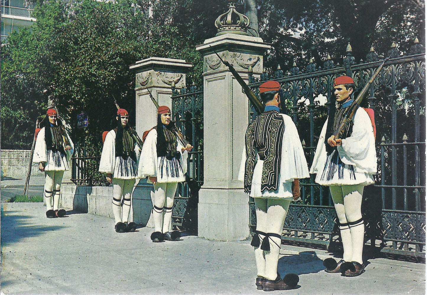 ATHENS - BODY GUARD (EVZON) - NV