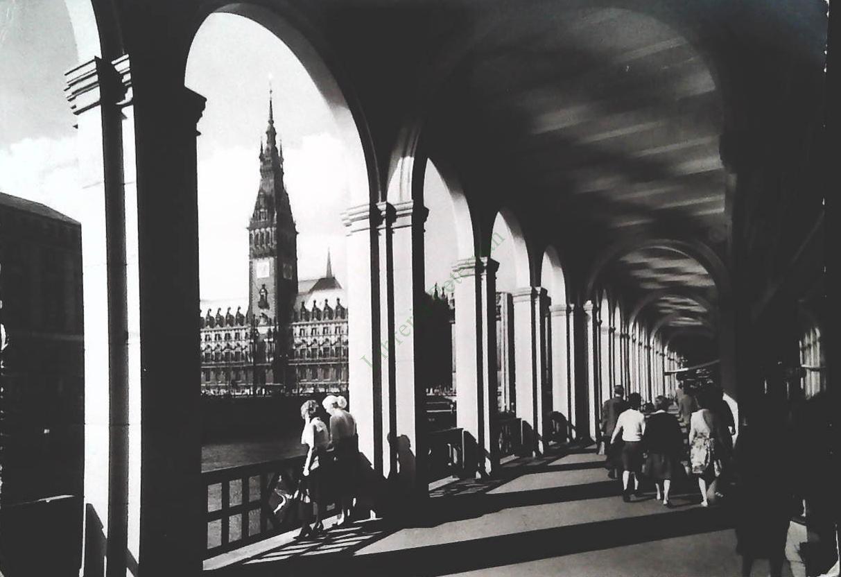 HAMBURG - ALSTERAKADEN UND RATHAUS - V1969
