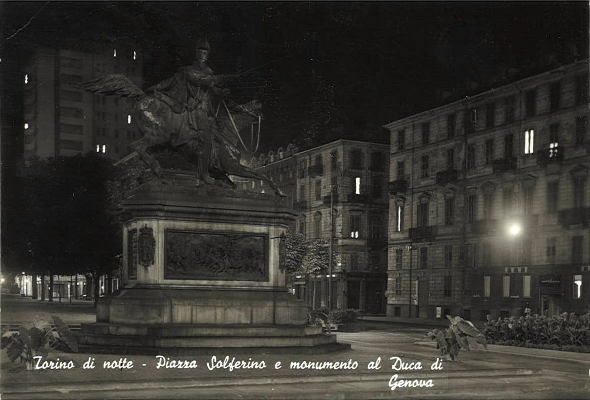 TORINO - PIAZZA SOLFERINO - NOTTRUNO - V1960