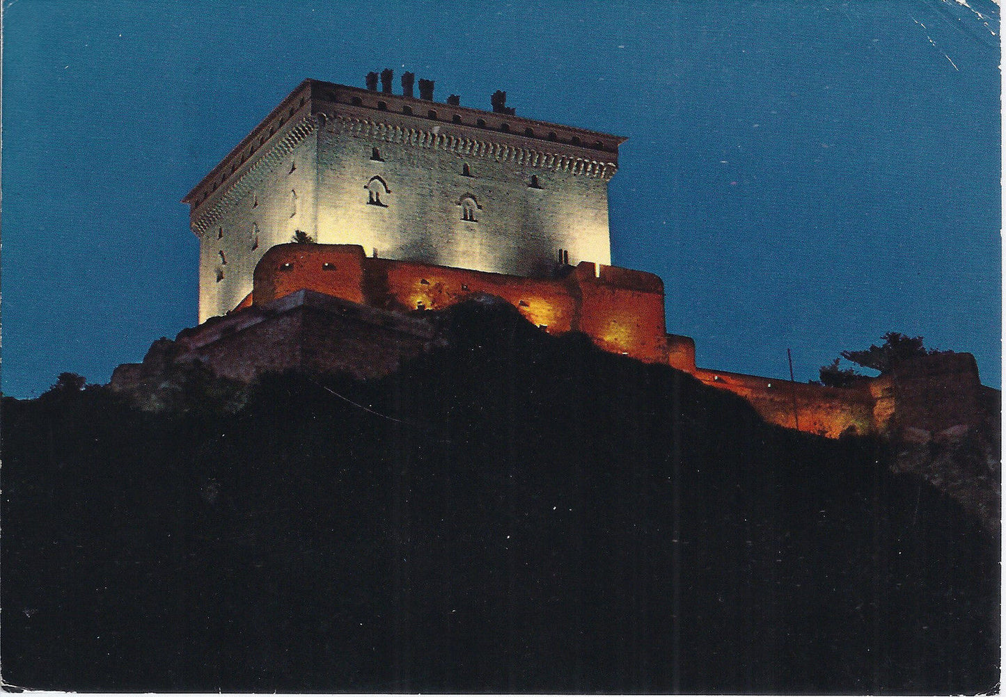 CASTELLO DI VERRES - NOTTURNO - VSD - FG