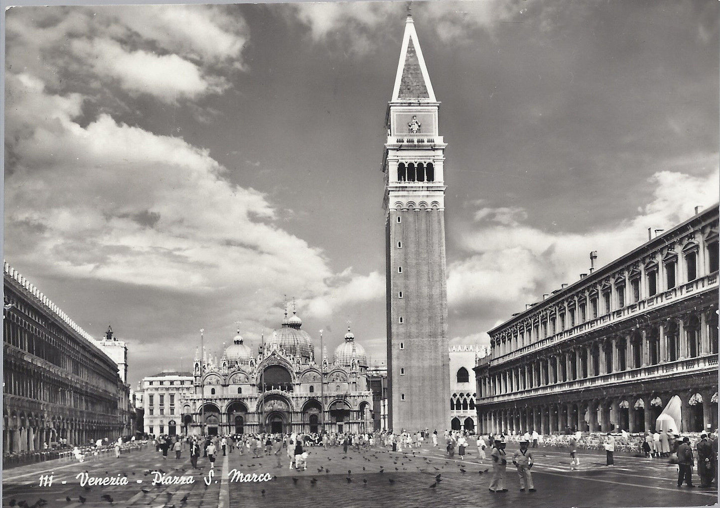 VENEZIA - PIAZZA SAN MARCO - V1955