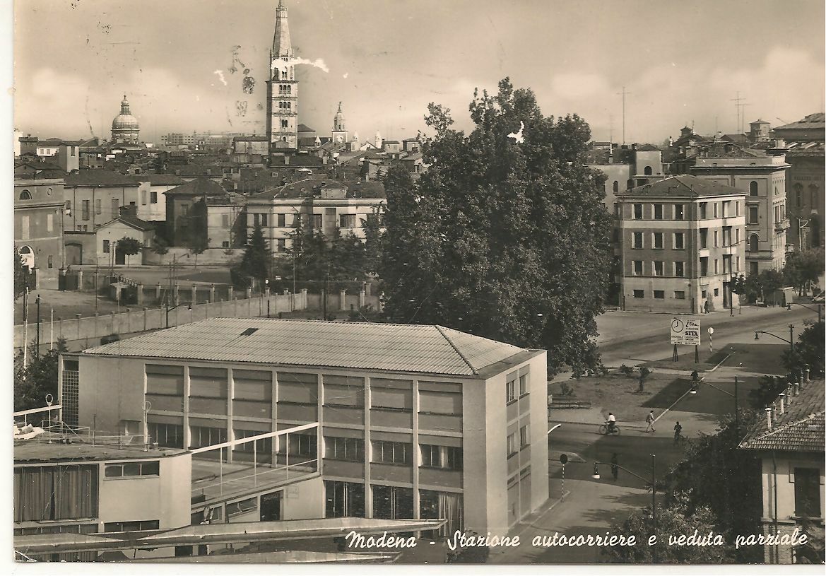 MODENA - STAZIONE AUTOCORRIERE - V1957