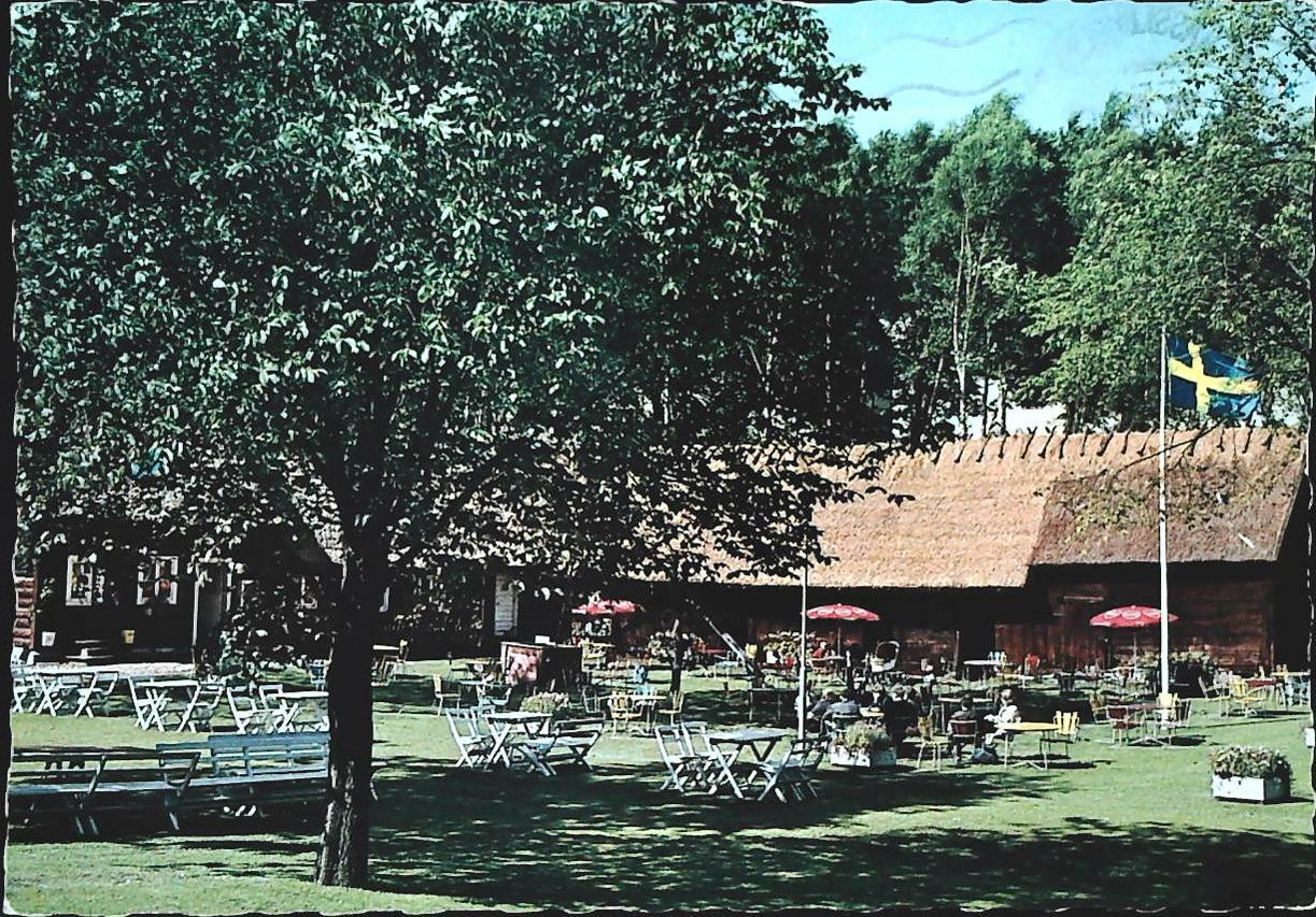 HASSLEHOLM - SVEZIA -LARENDAGARDEN I HEMBYGDSPARKEN - V1978