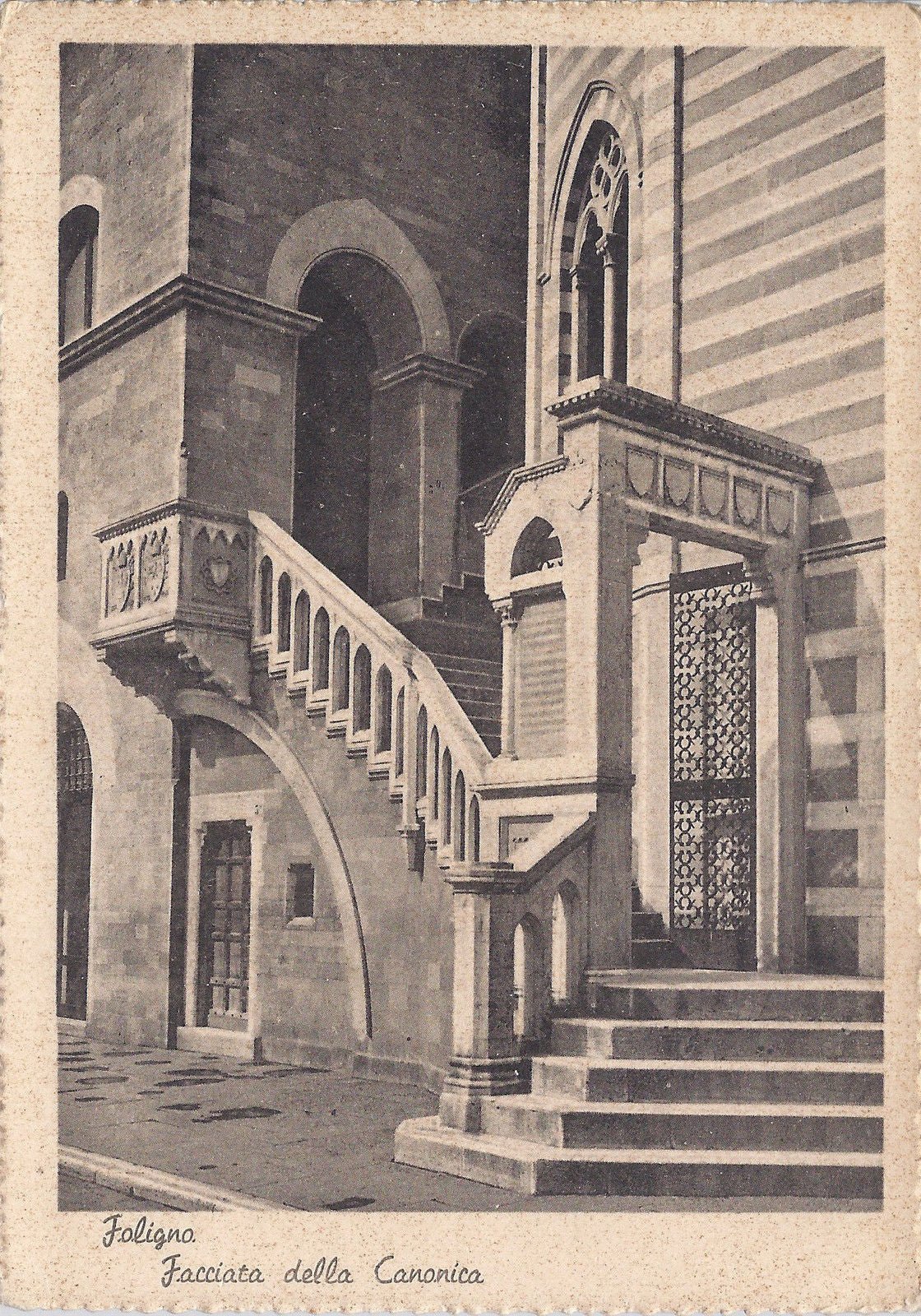 FOLIGNO - FACCIATA DELLA CANONICA - NV - FG