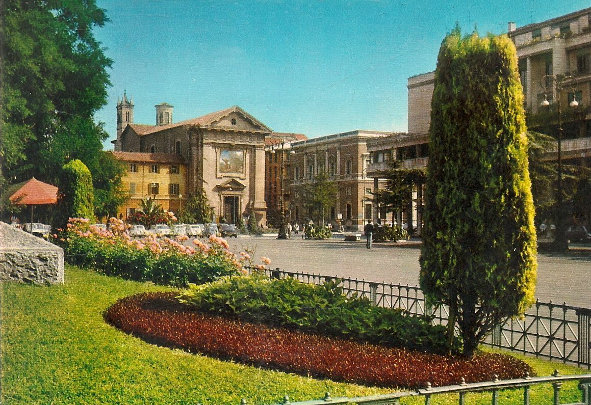 REGGIO EMILIA - PIAZZA DELLA VITTOPRIA E CHIESA SAN FRANCESCO - NV