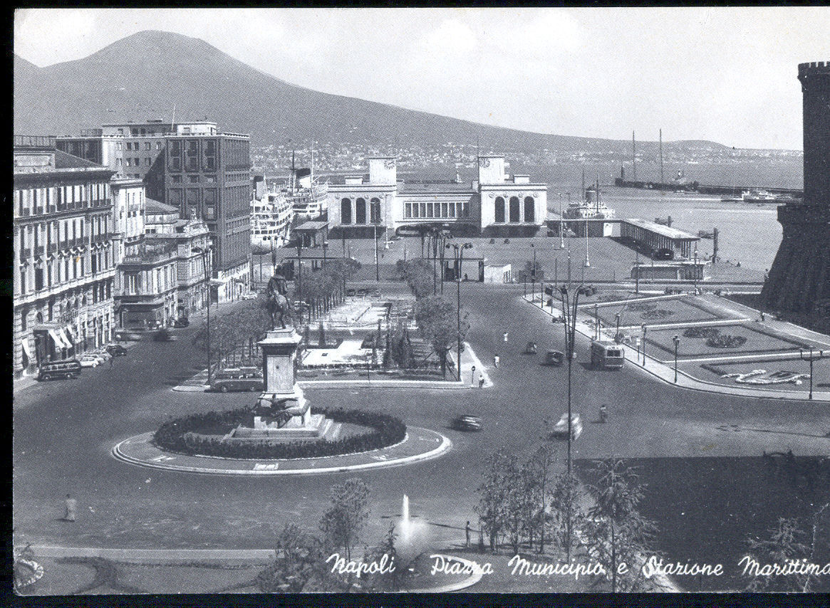 NAPOLI - PIAZZA MUNICIPIO E STAZIONE MARITTIMA - VIB1962
