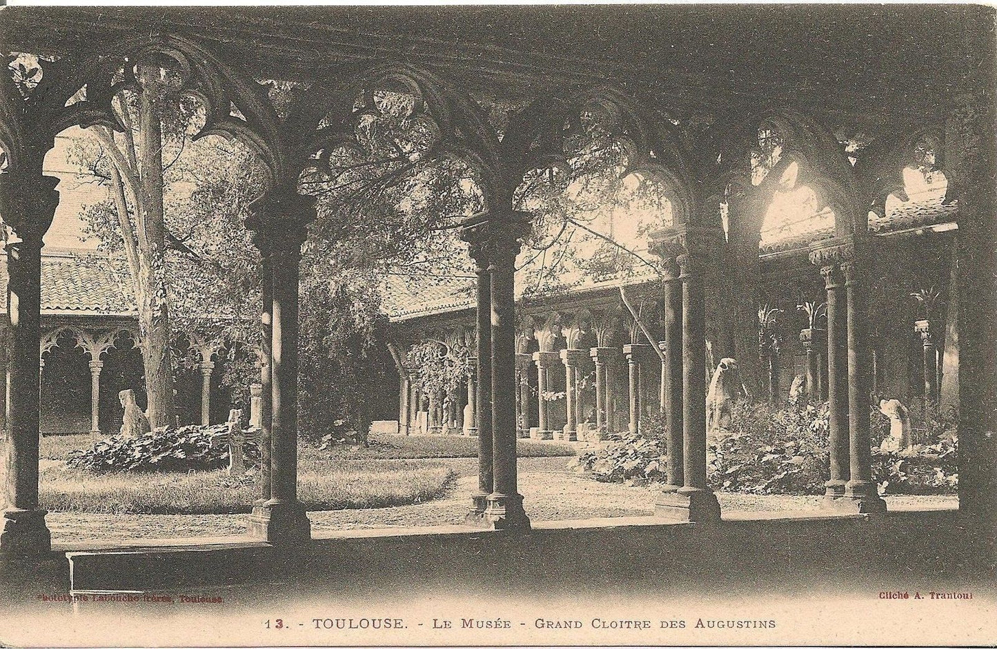 TOULOSE - LE MUSEE - GRAND CLOITRE DES AUGUSTINS - NV