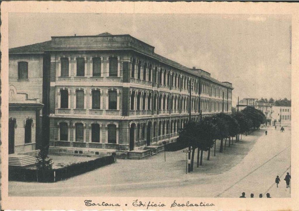 TORTONA EDIFICIO SCOLASTICO
