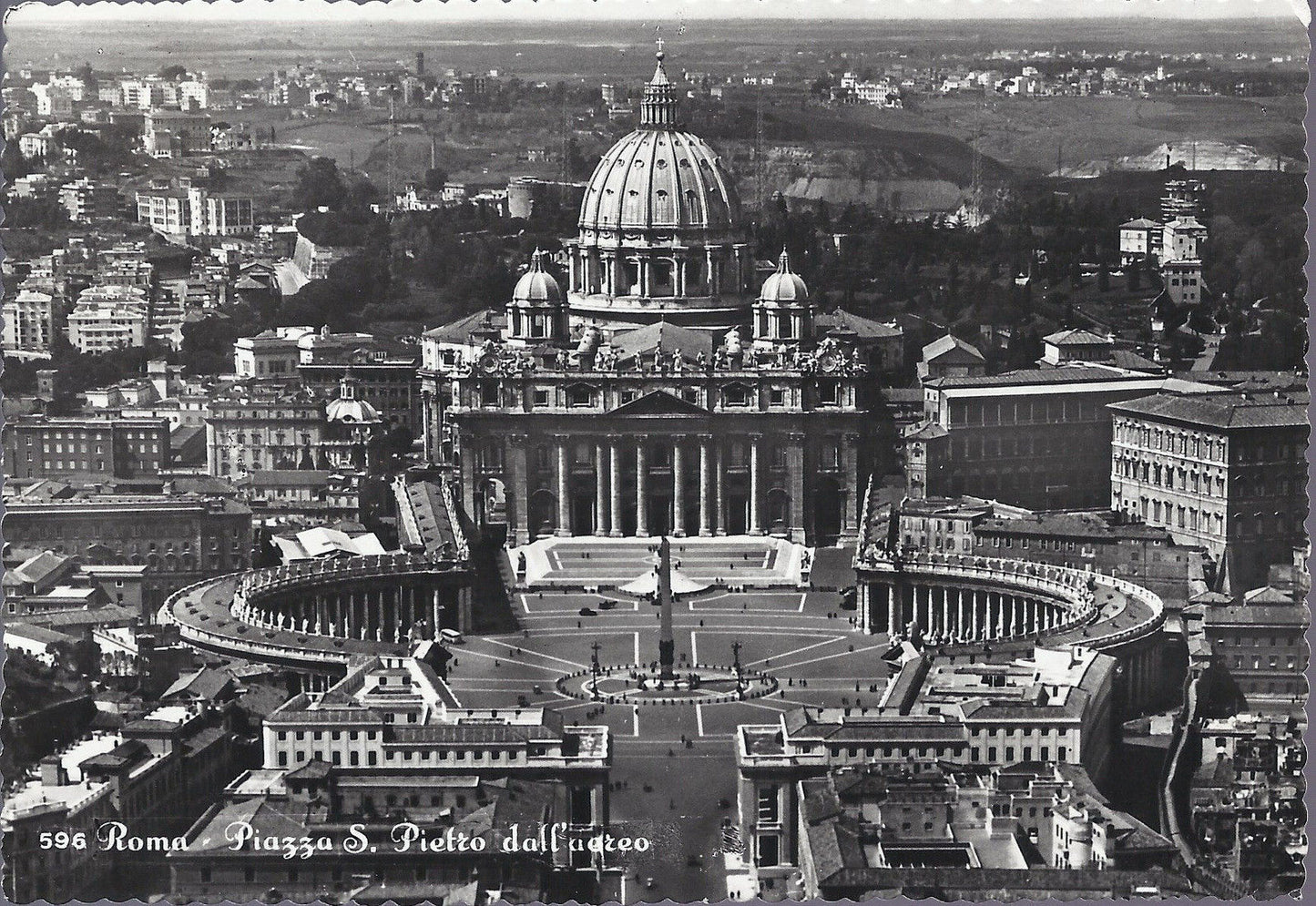 ROMA - PIAZZA S. PIETRO DALL'AEREO - V 1961