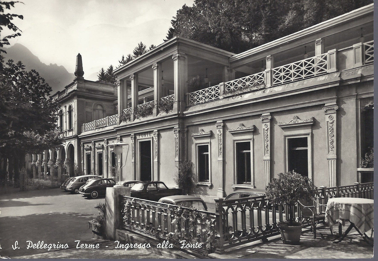 S. PELLEGRINO TERME - INGRESSO ALLA FONTE - V 1958 - FG