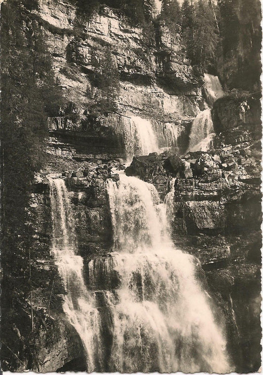 MADONNA DI CAMPIGLIO - CASCATA DI VALLESINELLA - V1950