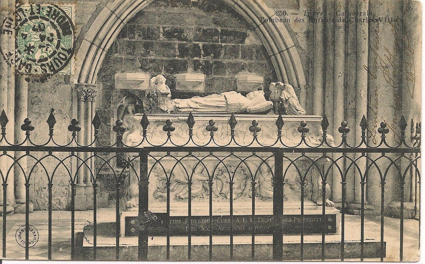 TOURS - CATHEDRALE SAINT GATIEN - TOMBEAU DES INFANTS DE CHA