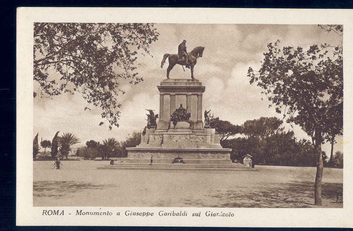 ROMA - MONUMENTO A GIUSEPPE GARIBALDI SUL GIANICOLO - NV