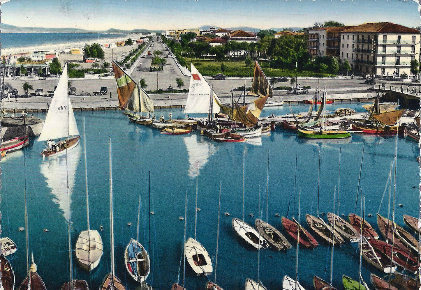 RICCIONE - SPIAGGIA VISTA DALLA DARSENA - V1957 - ACQUERELLA
