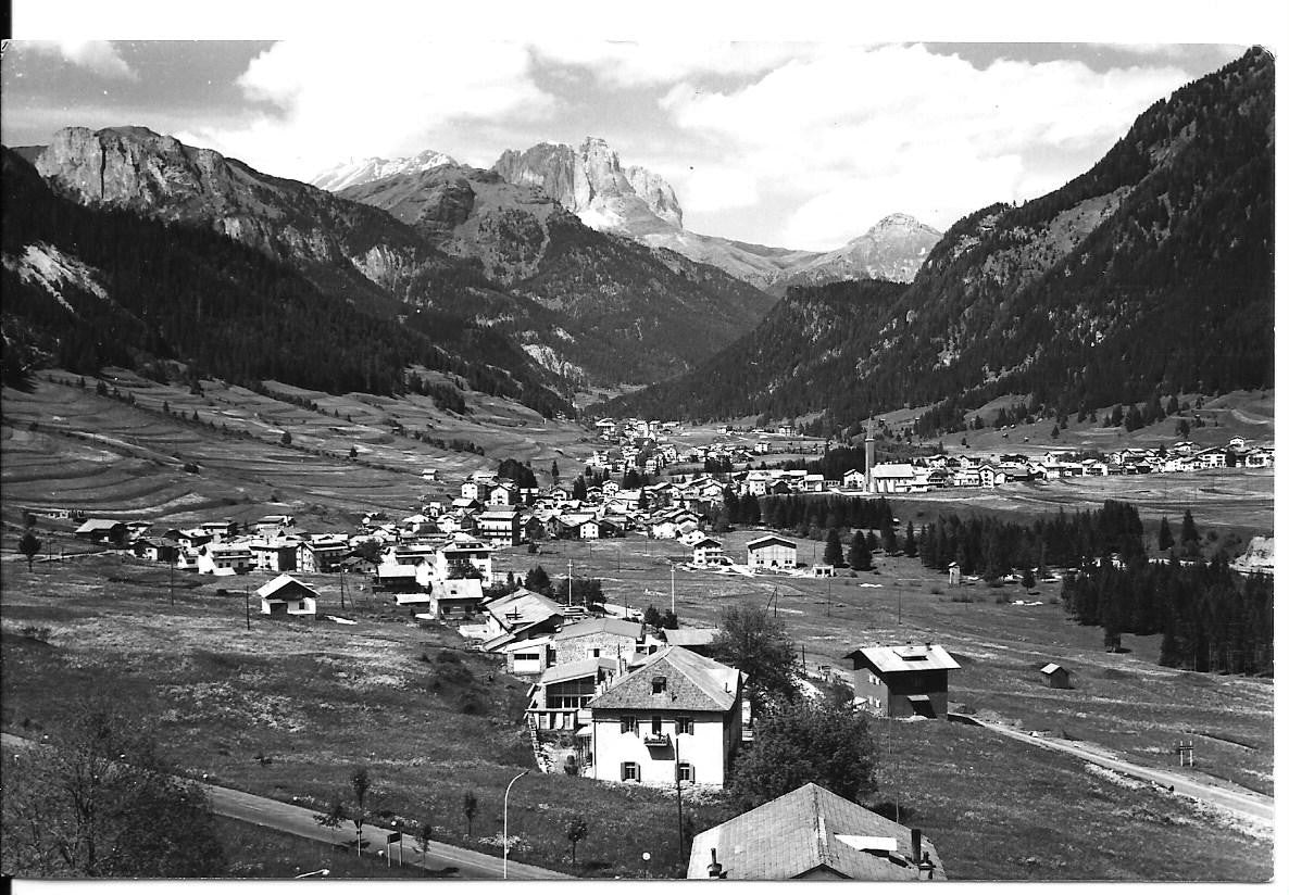 POZZA DI FASSA - PANORAMA - V1971