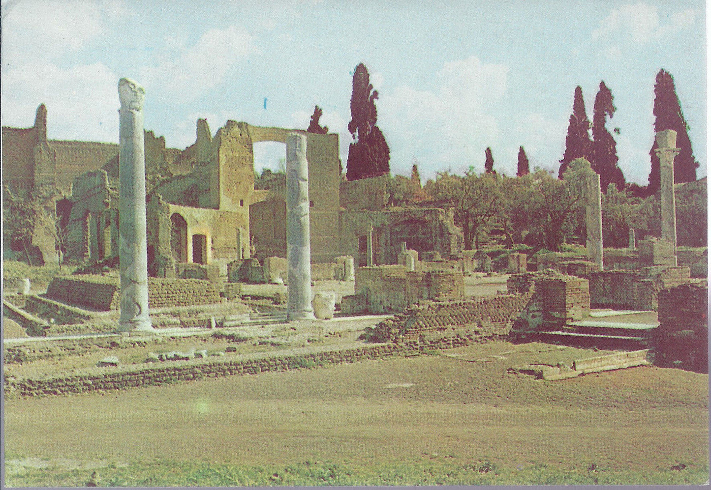 TIVOLI - VILLA ADRIANA - EDIFICIO A TRE ESEDRE - NV