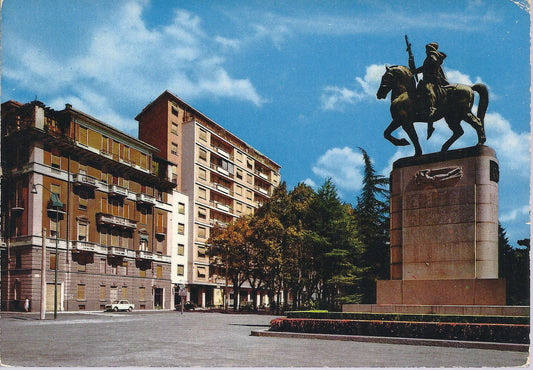 ALESSANDRIA - GIARDINI PUBBLICI e MONUMENTO AI CADUTI - V 19