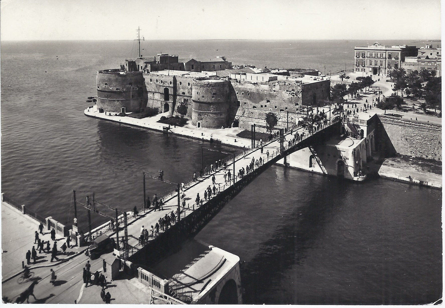 TARANTO - PONTE GIREVOLE E CASTE S. ANGELO - V 1947 - FG - a
