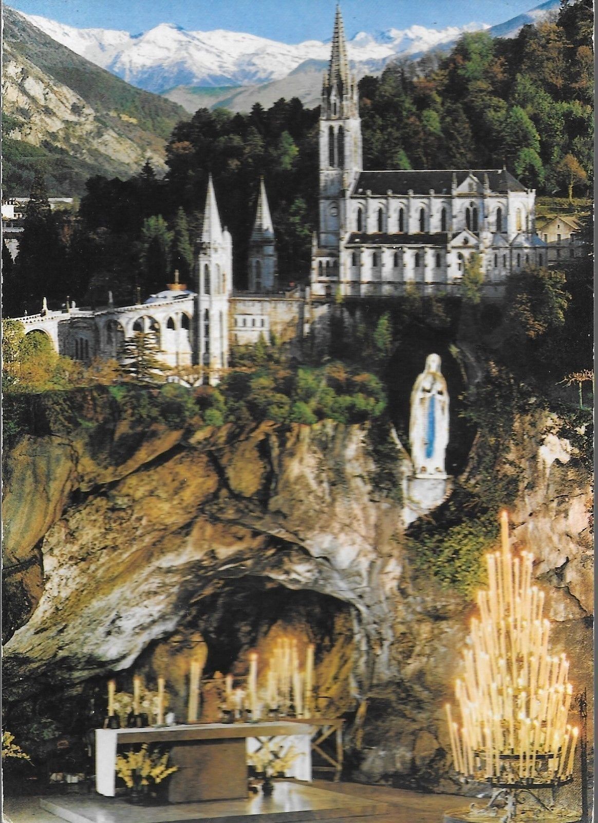 LOURDES - LA BASILIQUE - V1994