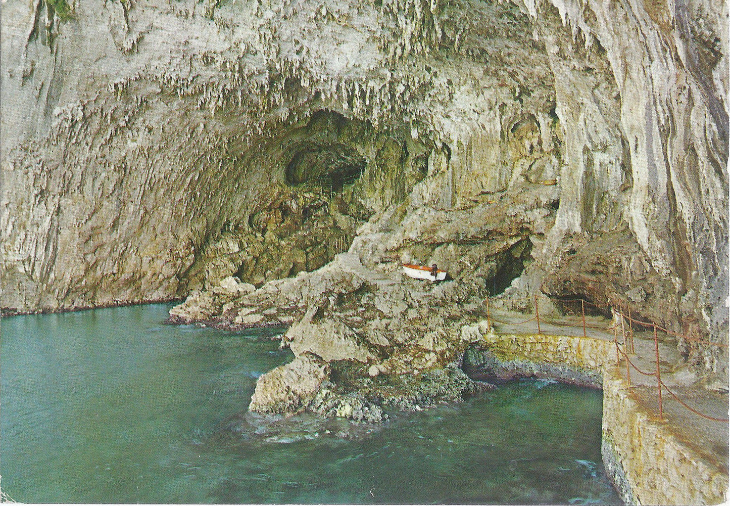 CASTRO MARINA - GROTTA ZINZULUSA - V1995
