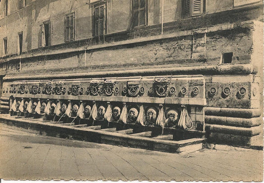 ANCONA - FONTANA 13 CANNELLE - NV