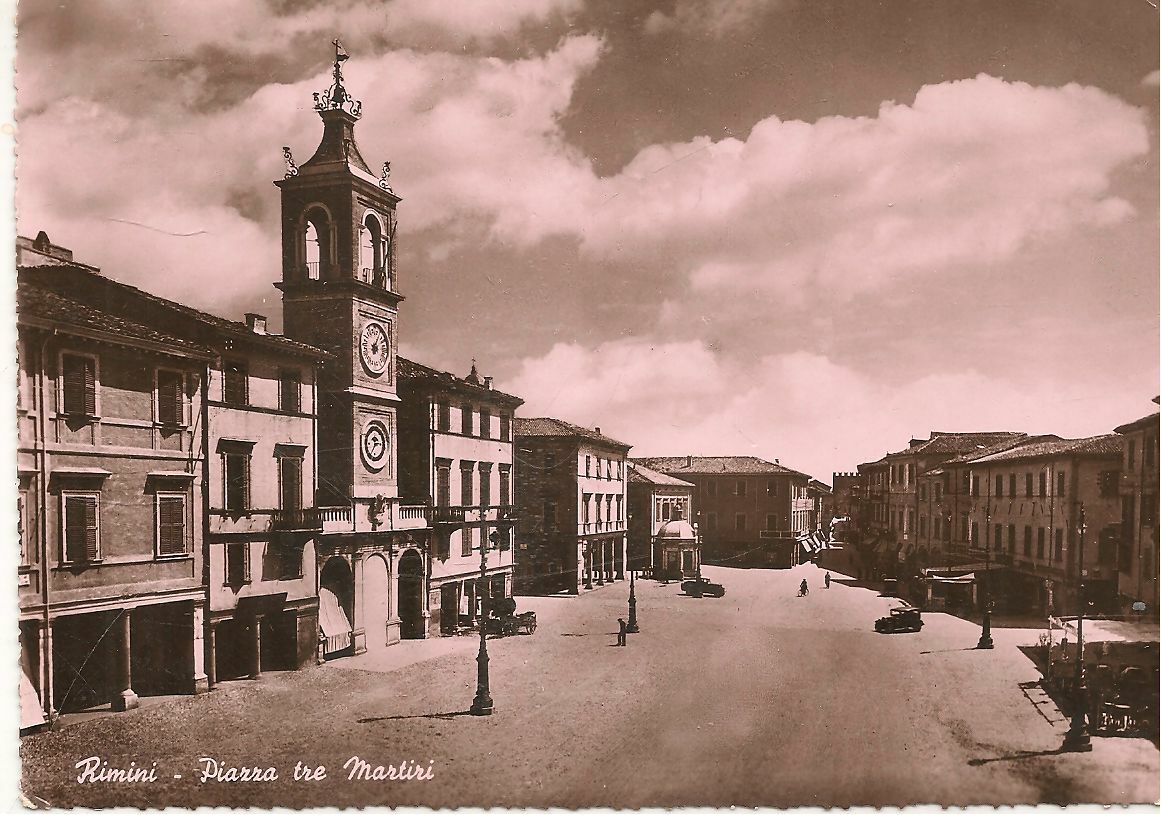 RIMINI - PIAZZA TRE MARTIRI - V1949