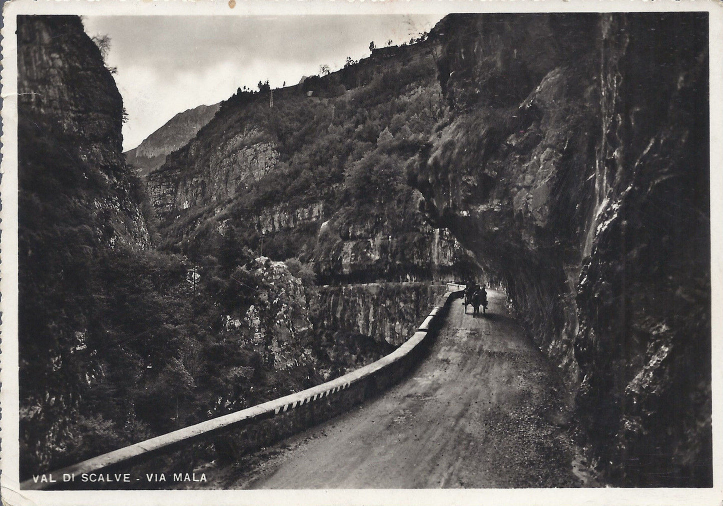VAL DI SCALVE - VIA MALA - V 1955 - FG - animata con carrozz