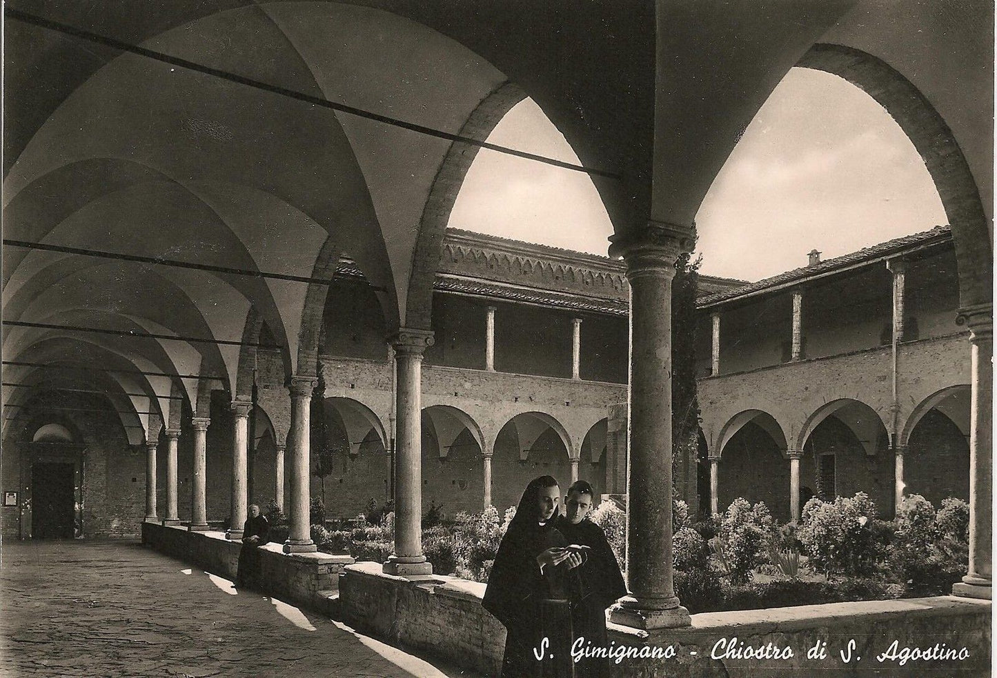 SAN GIMIGNANO - CHIOSTRO DI S.AGOSTINO - NV