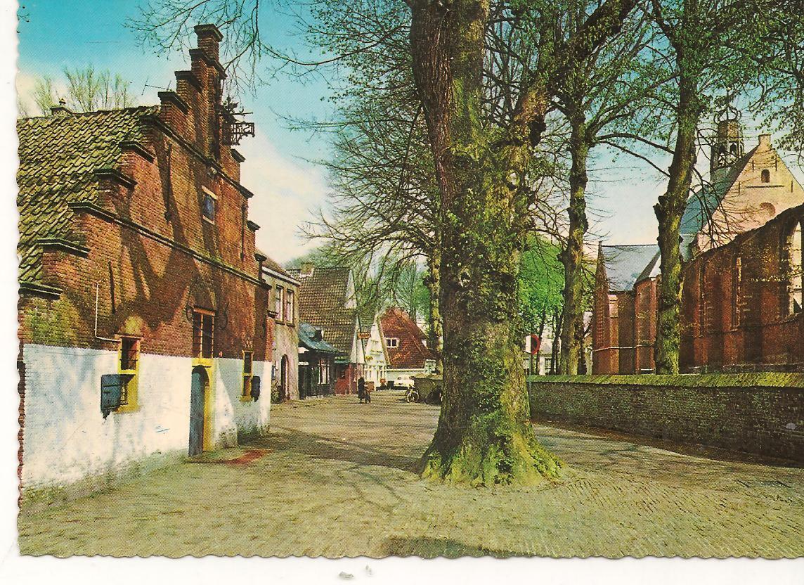BERGEN - NEDERLAND MUSEUM EN RUINE - NV