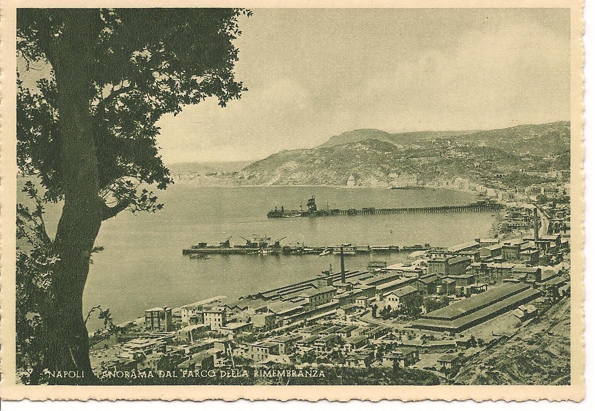 NAPOLI - PANORAMA DAL PARCO DELLA RIMEMBRANZA - NV