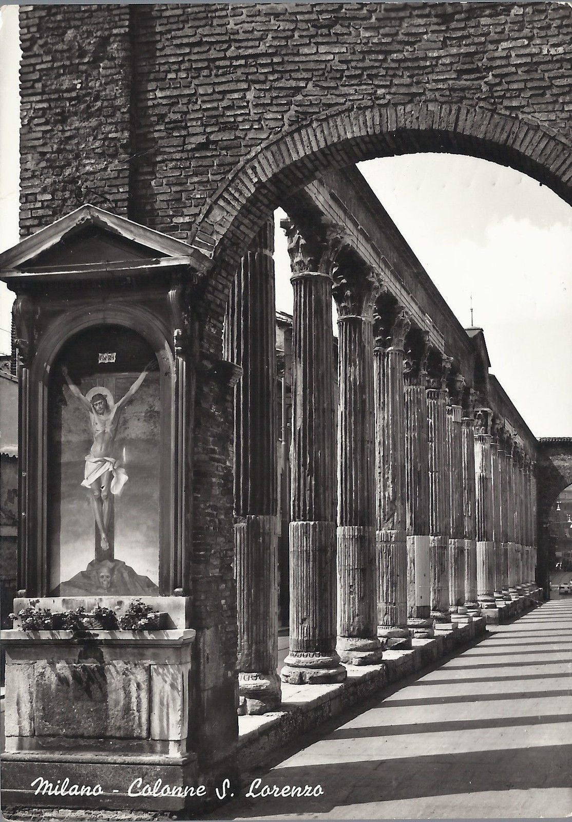 MILANO - COLONNE DI S. LORENZO - V1963