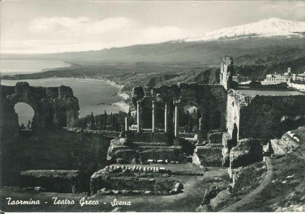 TAORMINA - TEATRO GRECO - SCENA - V1952