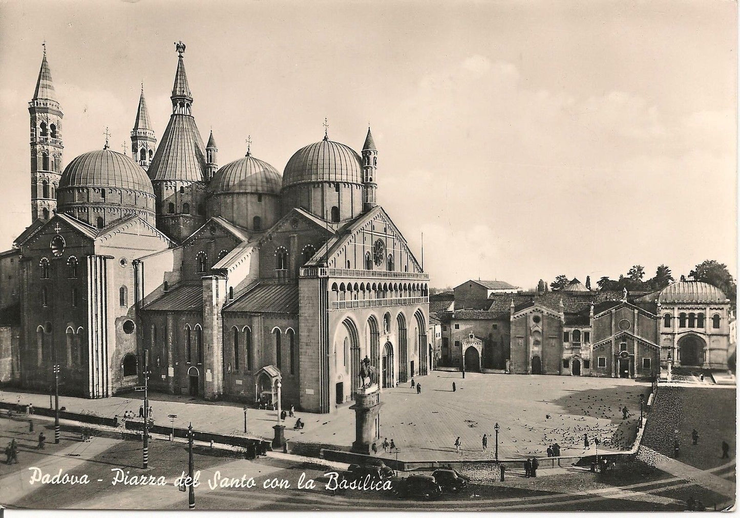 PADOVA - PIAZZA DEL SANTO CON LA BASILICA - V1965