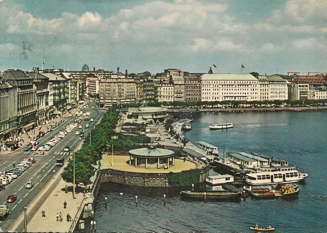 HAMBURG - UNGFERNSTIEG UND BINNENALSTAR - V1961