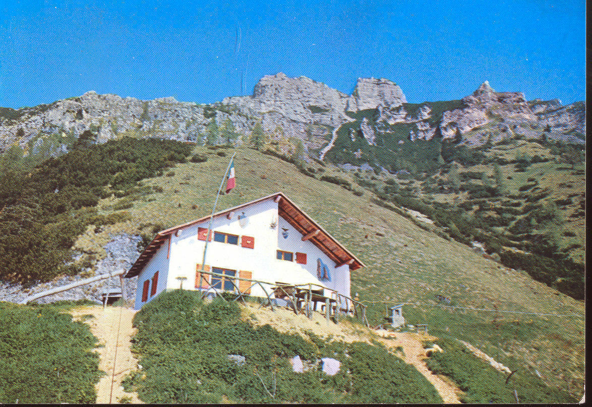RIFUGIO CIAMPEDIE - CATINACCIO - DOLOMITI - VAL DI FASSA - V