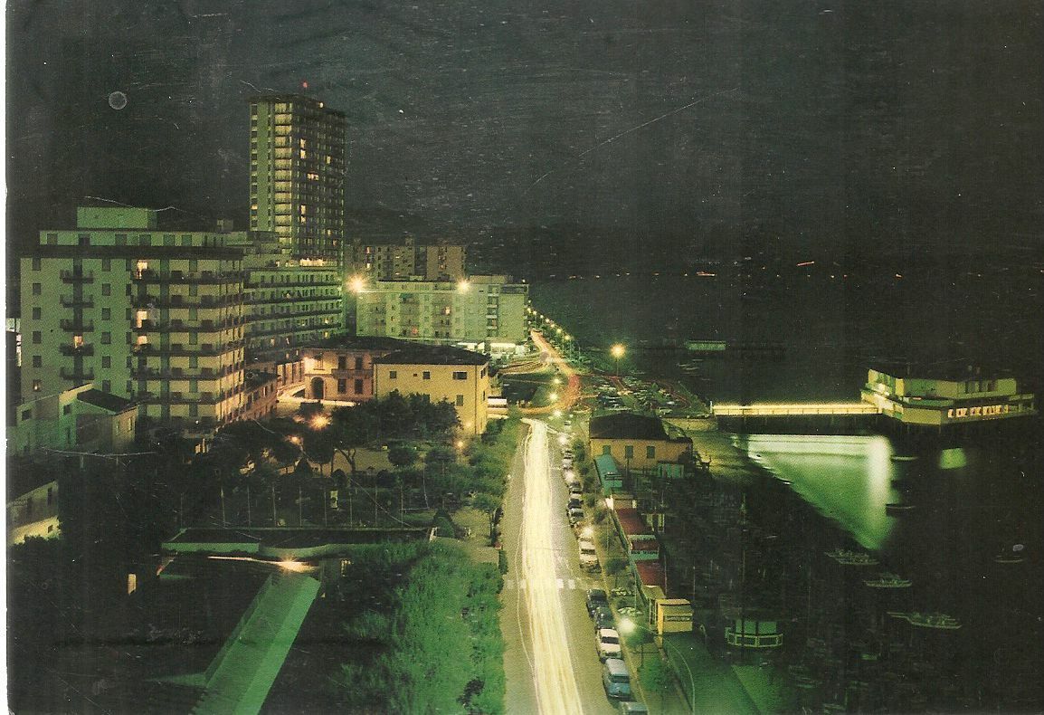 FOLLONICA - NOTTURNO - V1970