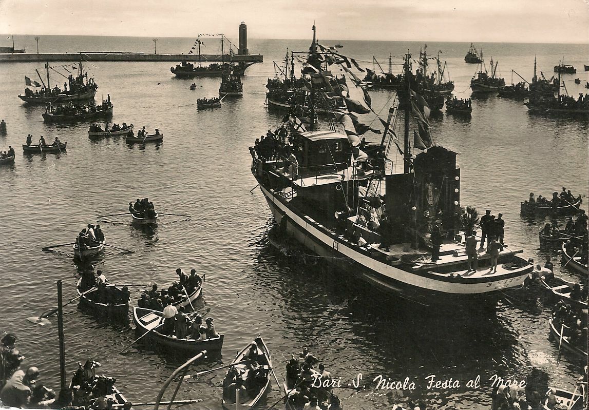 BARI - SAN NICOLA - FESTA A MARE - V1953