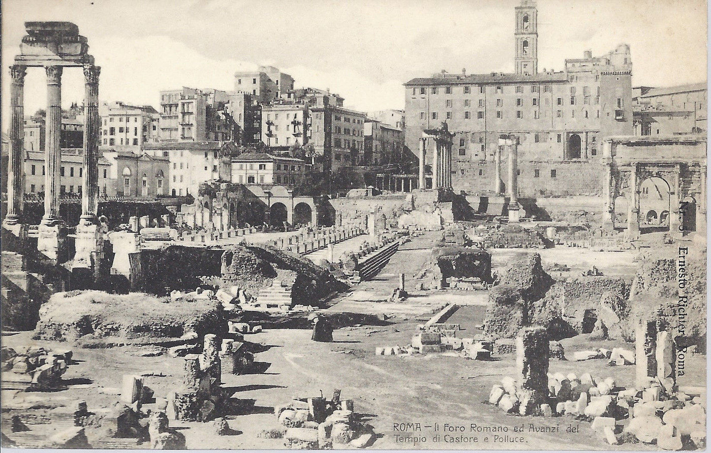 ROMA - IL FORO ROMANO ED AVANZI DEL TEMPIO DI CASTORE E POLL
