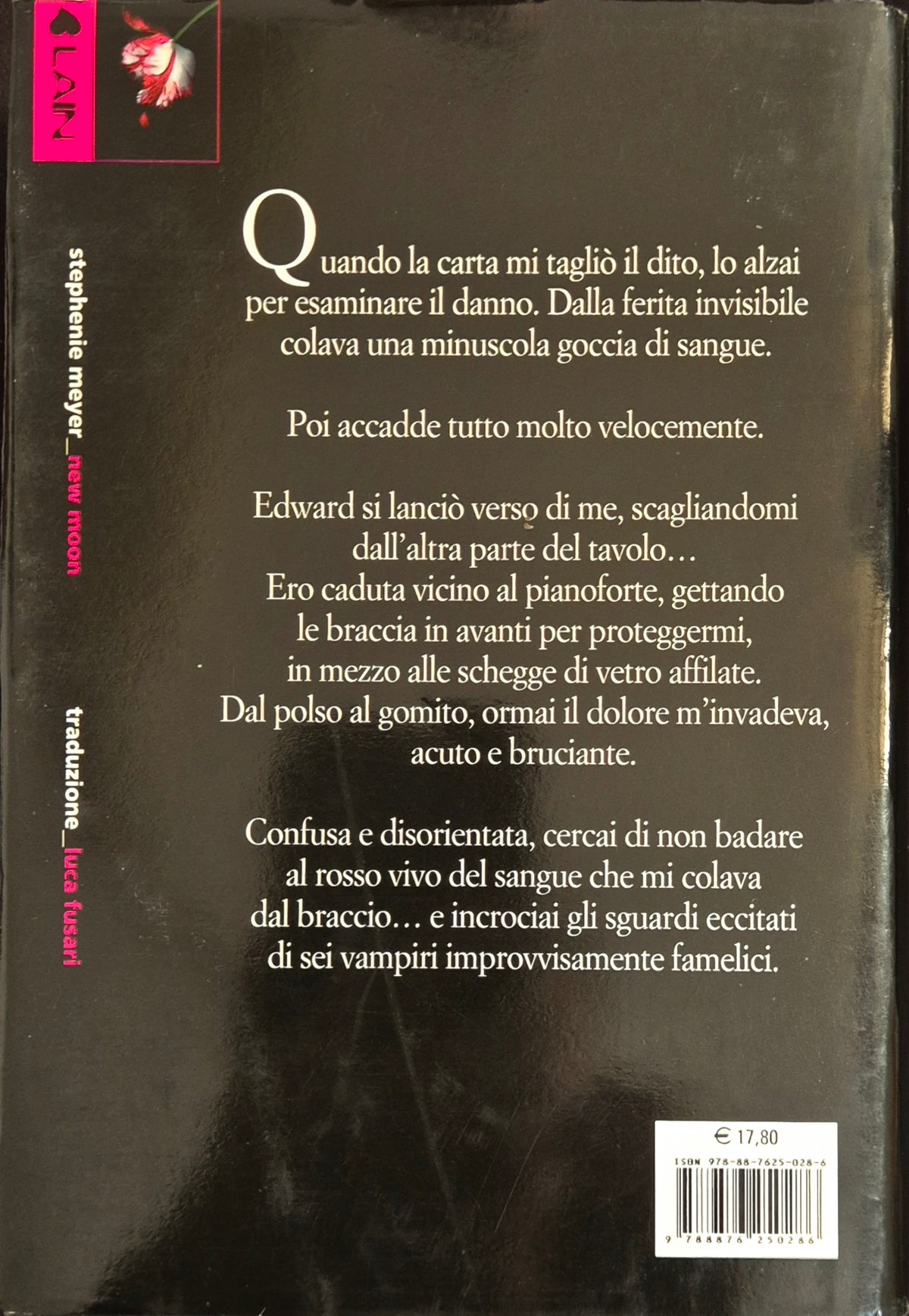 NEW MOON - STEPHENIE MEYER