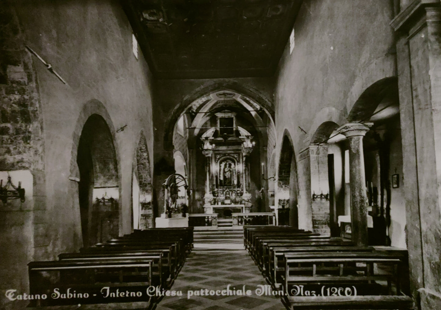 TARANO SABINO - INTERNO CHIESA PARROCCHIALE - VSD - FG
