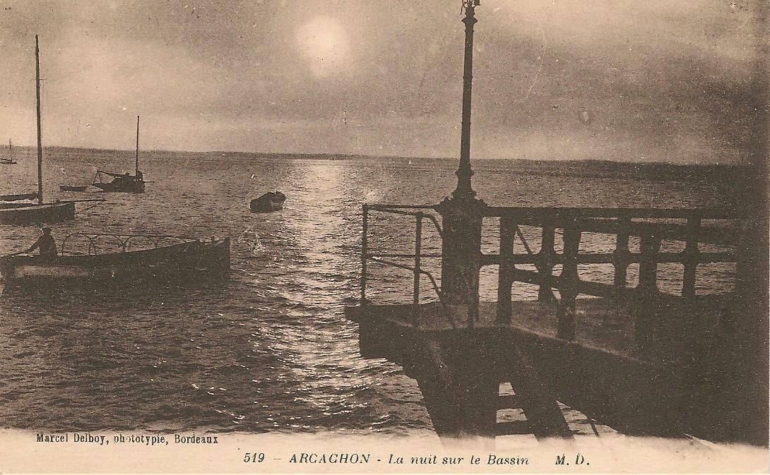 ARCACHON - LA NUIT SUR LE BASSIN - V1919