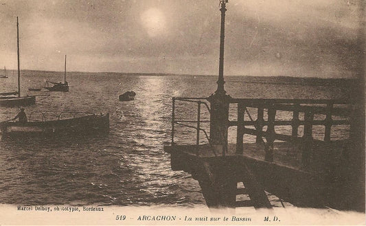 ARCACHON - LA NUIT SUR LE BASSIN - V1919