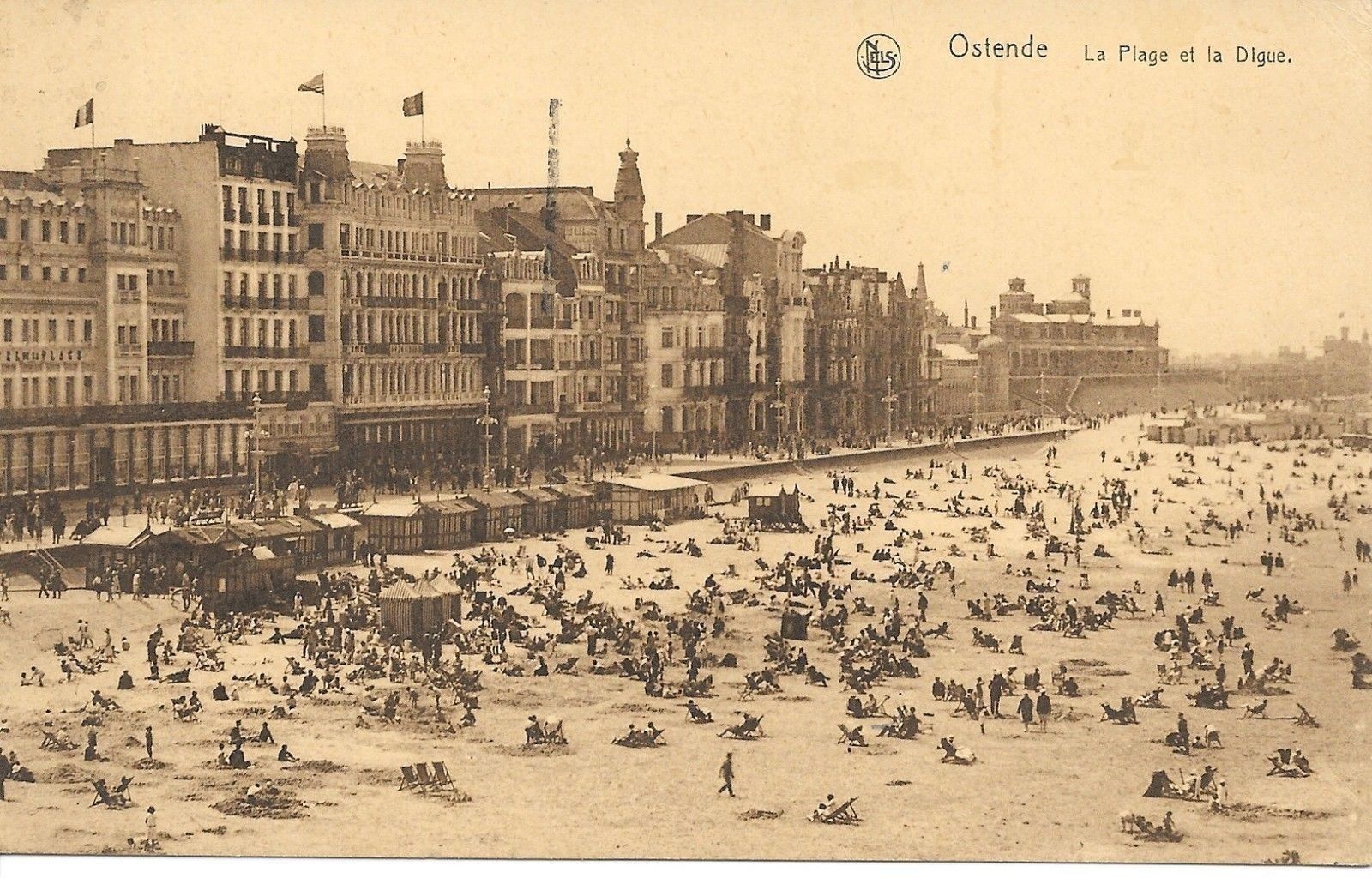 OSTENDE - LA PLAGE ET LADIGUE - V1933