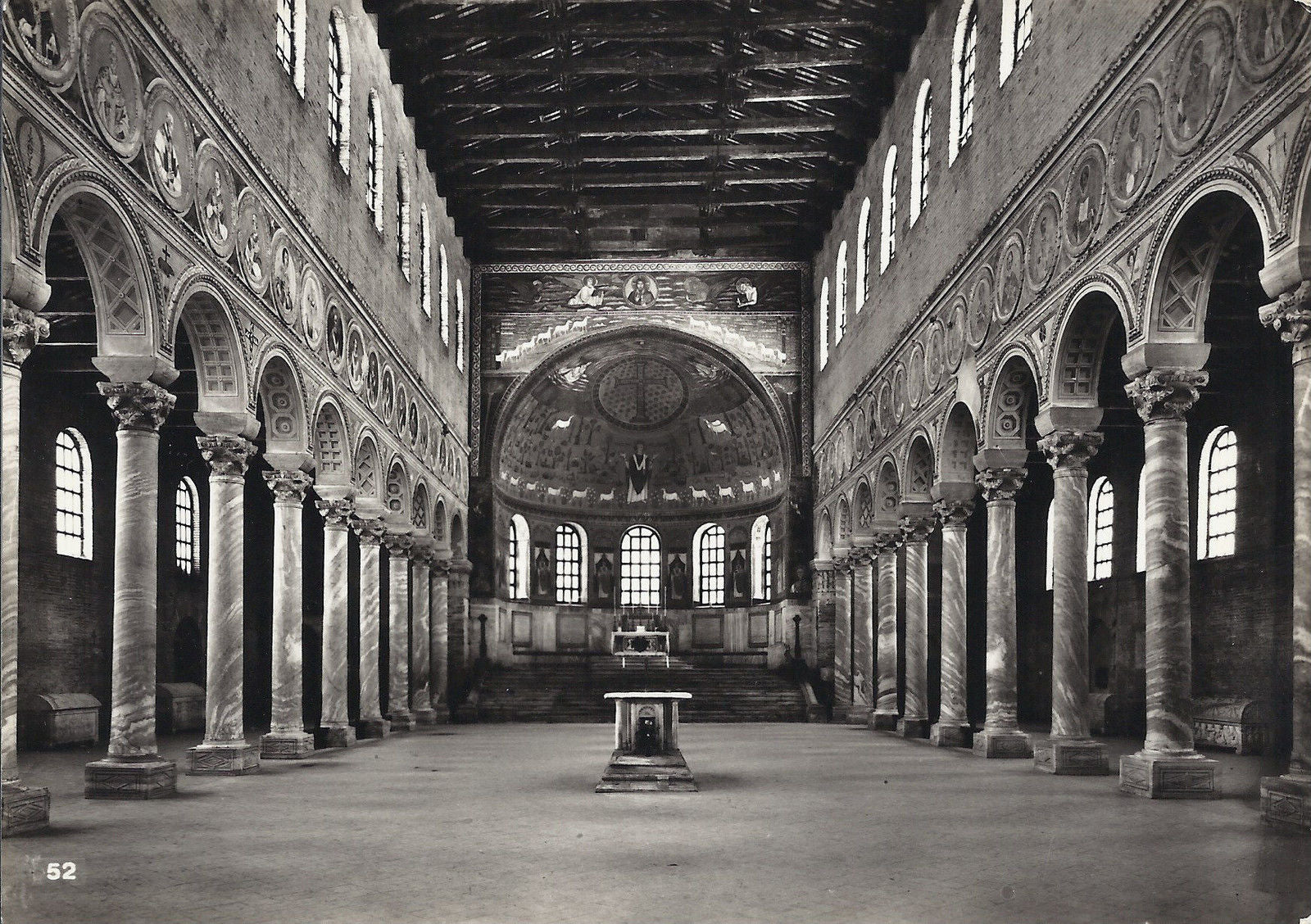 RAVENNA - BASILICA DI S. APOLLINARE IN CLASSE - INTERNO - NV